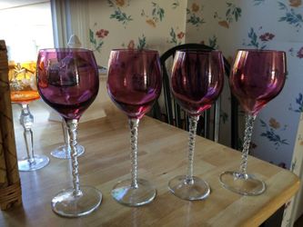 4 colored crystal wine glasses