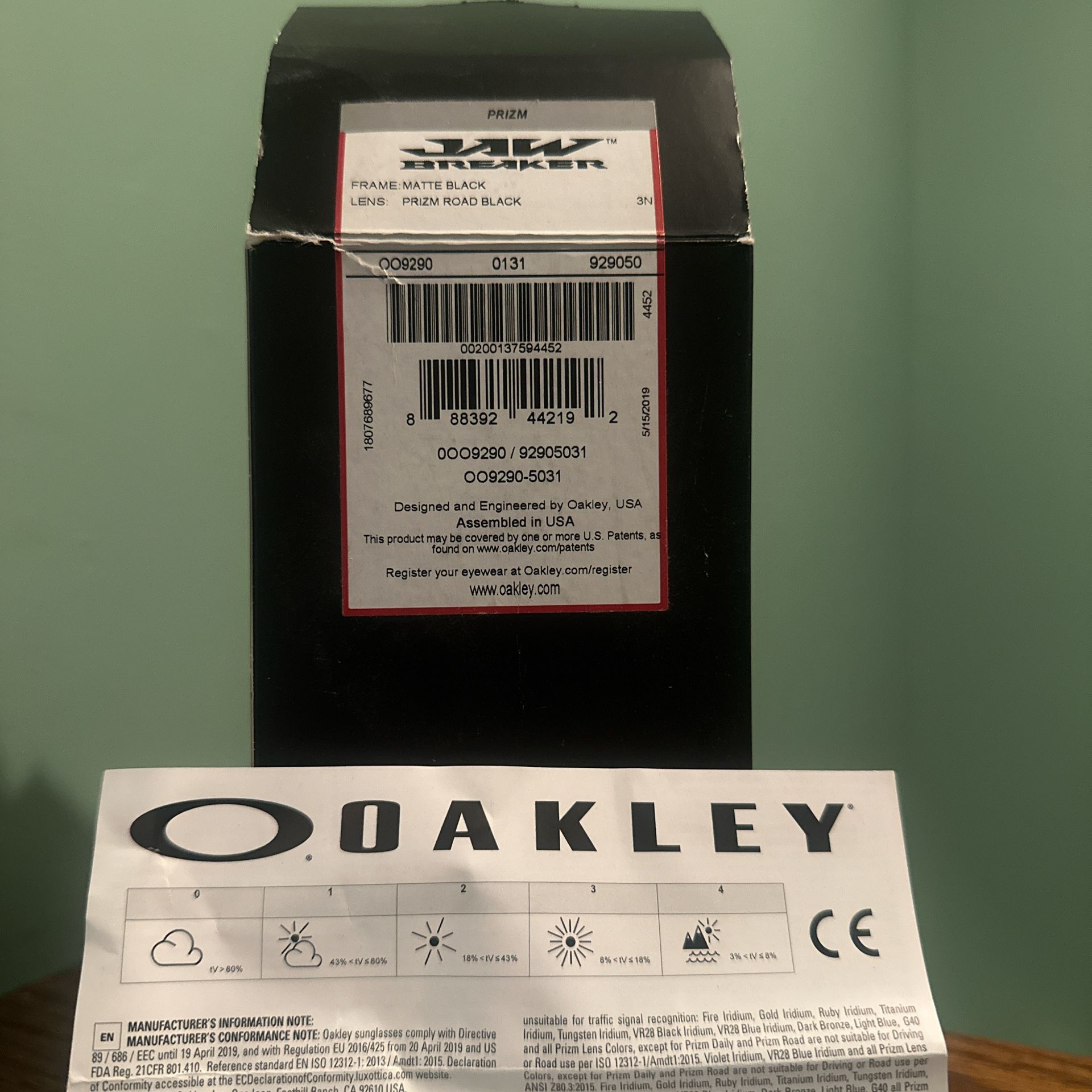 Oakley jawbreakers