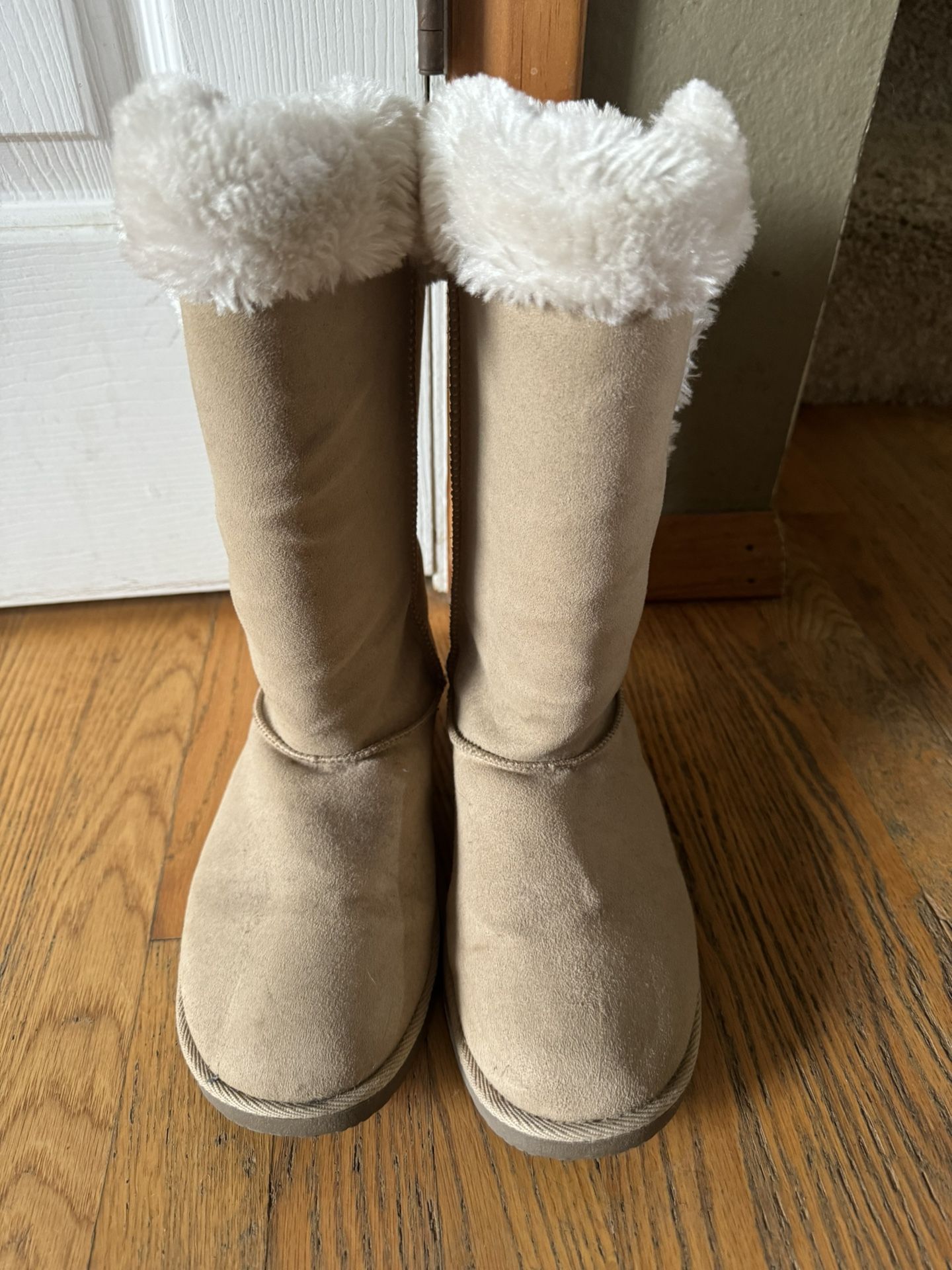 AirWalk Tan Fuzzy Boots