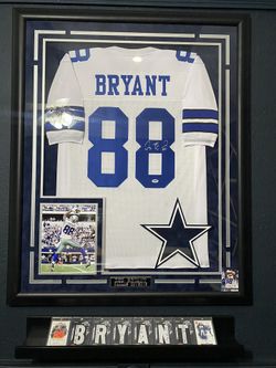 Dez Bryant authentic Jersey Rarely Worn for Sale in Mount Washing, OH -  OfferUp