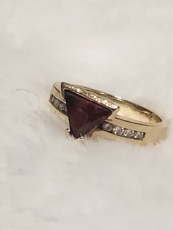 Diamond and garnet ring