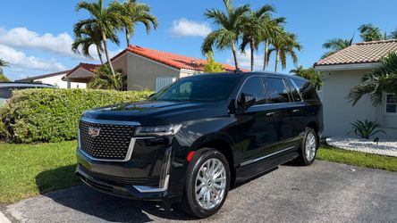 2023 CADILLAC ESCALADE PREMIUN LUXURY