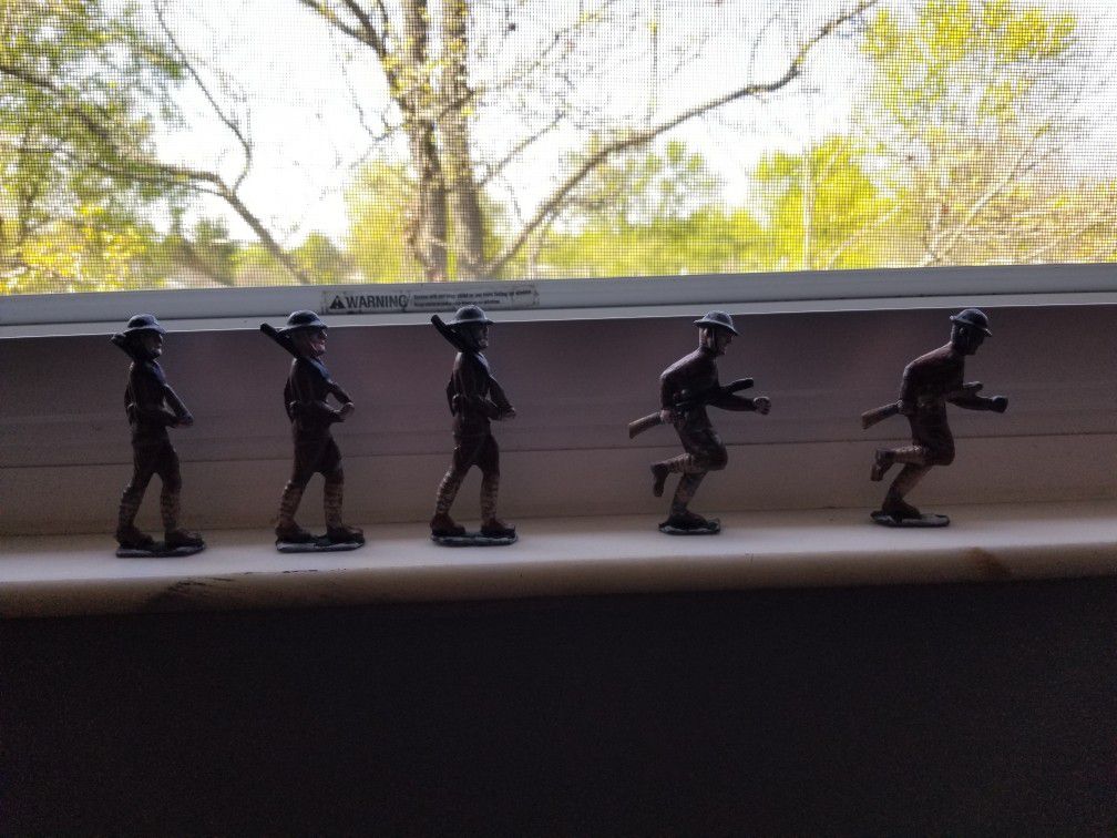 WW1 Lead toy soldiers