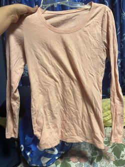 Women’s Size Medium 