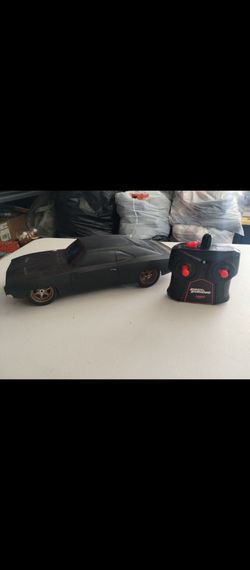 Jada Toys Fast & Furious 1:16 Dom's 1968 Dodge Charger RC
