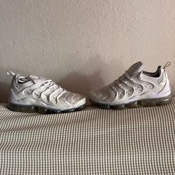 White Vapor Maxes