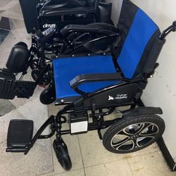 Motorized Wheelchair 