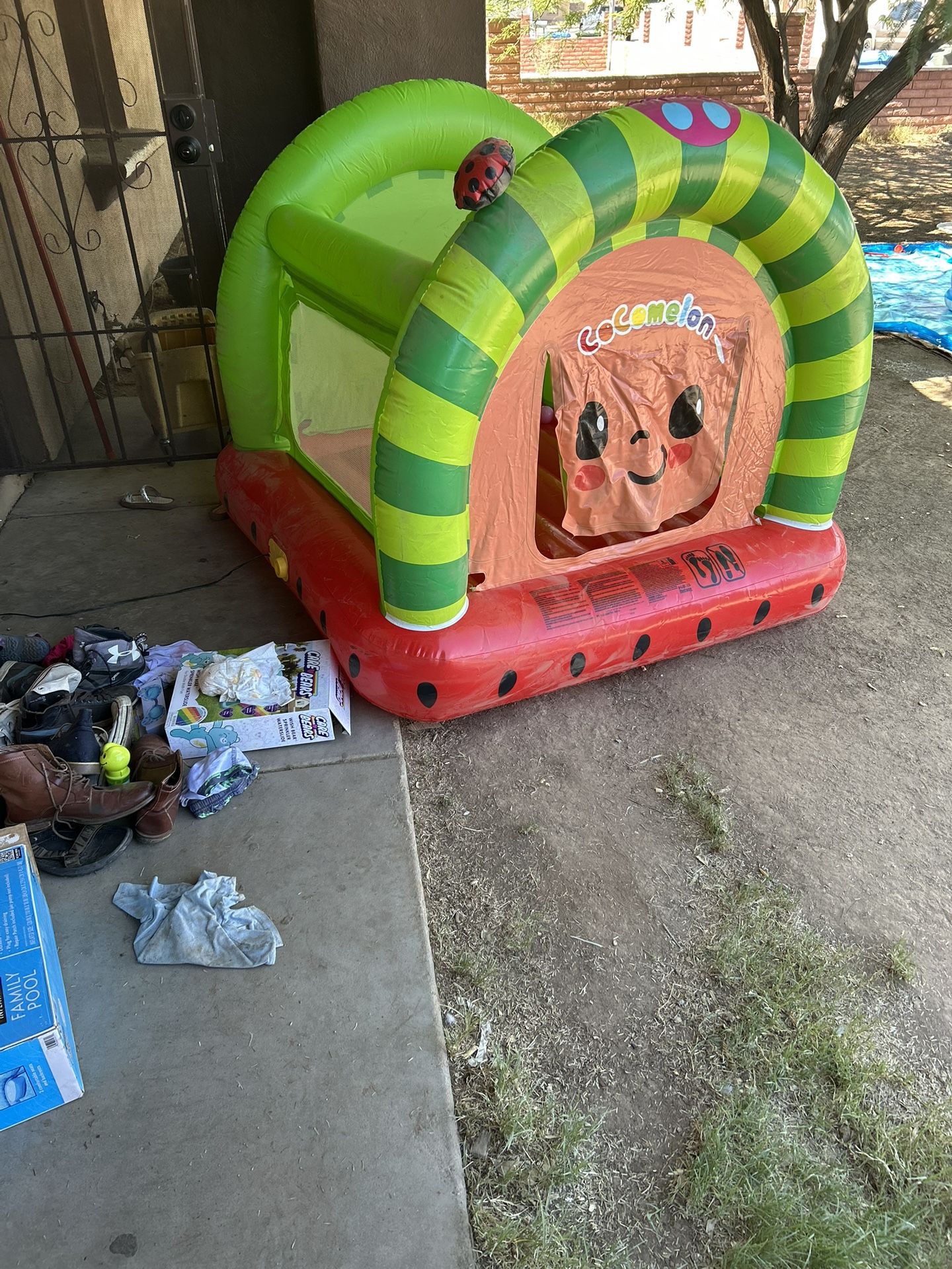Coco melon Big Bouncer With Built In Pump