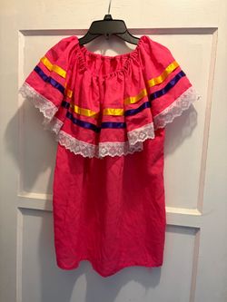 Women Folklorico skirt & top
