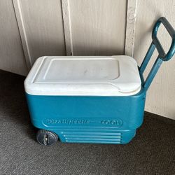 Igloo Wheelie Cooler