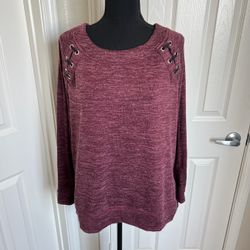 🦩NY Collection Maroon Pullover w Faux Leather Top Size L