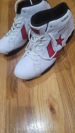 Autographed Dwayne Wade, Miami Heat, Game-worn Shoes (2006)