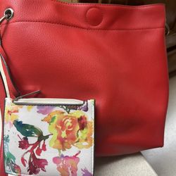 Médium Size Purse with Wallet Attached 