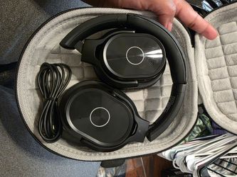 Zihnic Headphones