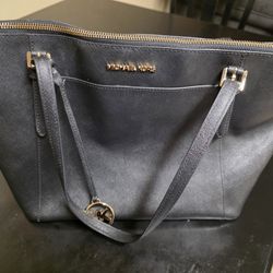 Michael Kors Jet Set Travel Large Tote – Black Saffiano Leather – Includes Matching Cardholder