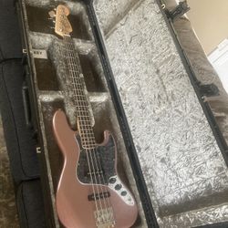 SKB Bass Case iSeries Waterproof ATA Open Cavity Bass Case