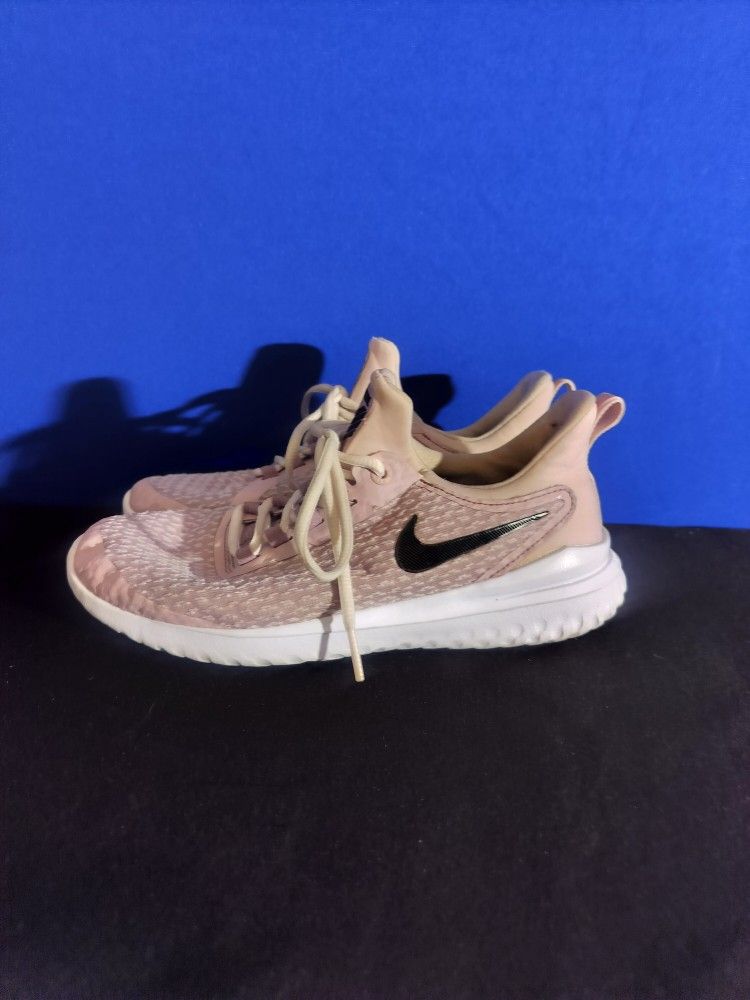 Nike Womes Pink Renew Rival Running Shoes (Size 6.5)