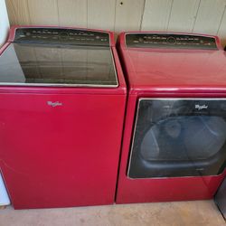 Washer And Dryer Electric Whirlpool Cabrio Can̈on Size Capacity Plus Tube With Warranty $600