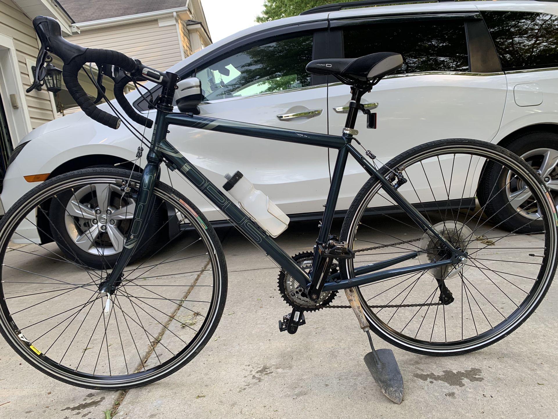 Opus Largo 1.0 Road Bike