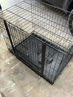 Animal Crate Like New