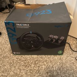 Logitech G923 Gaming Steering Wheel 