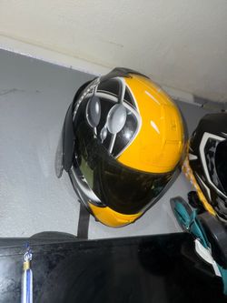 Shoei Motorcycle / Scooter Full Face Helmet (Yellow / Graphic)