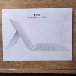 Selling Magic Folio For IPad 10th Generation 