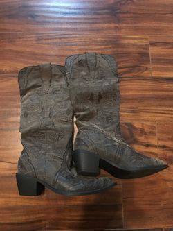 Roper woman’s boots