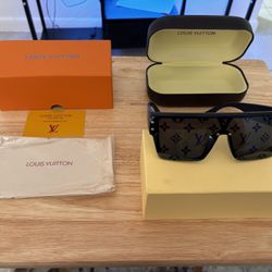 LV sunglasses 