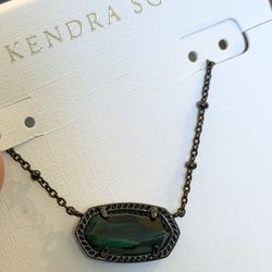 NEW Kendra Scott Elisa Gunmetal Green Tiger’s Eye Short Necklace 