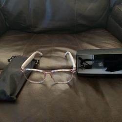 Transitional smart glasses, play music from the glasses