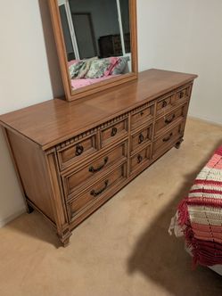 Thomasville Long Dresser with Mirror