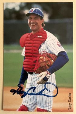 Gary Carter Signed Montreal Expos Team Issued Postcard - COA