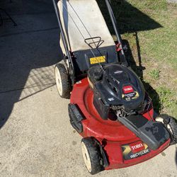 Toro Lawn Mower With Bag 