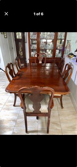 Dining Room & China Cabinet Set