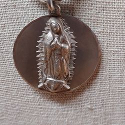 Vintage 925 Sterling 20" Rope Chain w Sterling Guadalupe/Madonna 1.5" Medallion 44.49 Grams.