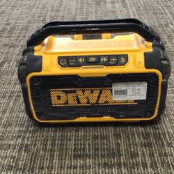 Dewalt Clock Radio