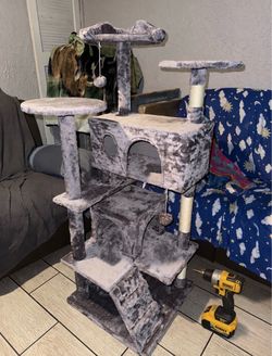 Light Gray Cat Tree Assembled NEW