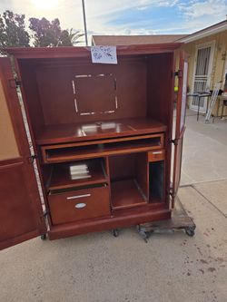 Tv stand