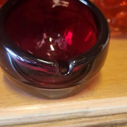 Red Vintage Glass Cigar Ashtray 