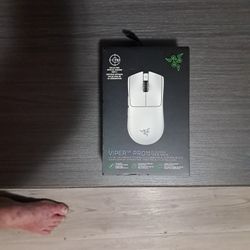 Razer Viper V3-Pro Gen-2 (White Edition)