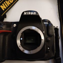 Nikkon D300 Camera