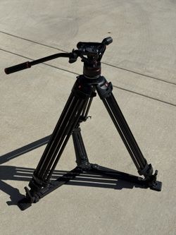 Manfrotto 608 Nitrotech Fluid Head With Carbon Fiber Legs & Case