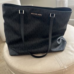 Michaels Kors handbag