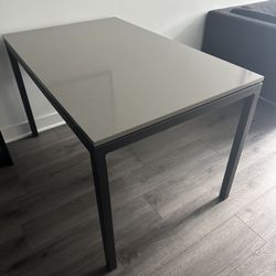 Room & Board Dining Table/Desk 48w 30d 29h - Seats 4-6