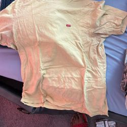 Yellow Supreme box Logo Tee 20$