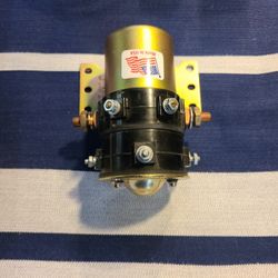 12 - 24 V Series Parallel Switch