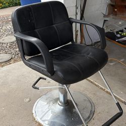 Hydronic Salon Chair 