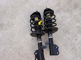 03-08 Toyota Corolla front struts