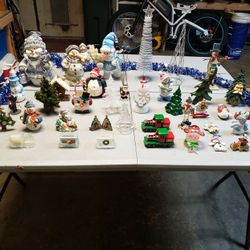 40 Pieces Of Christmas Decorations (Will Be Thrown Away Friday)
